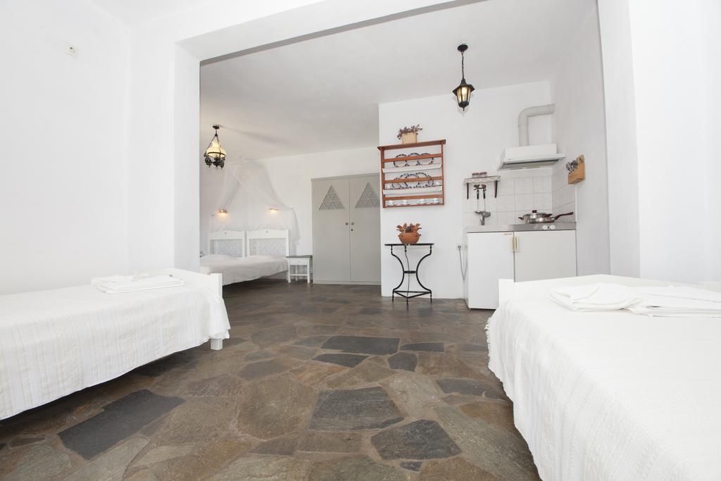 Ostria Studios Platis Gialos  Buitenkant foto