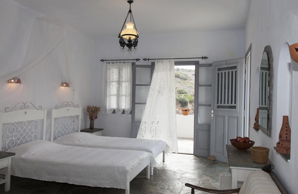Ostria Studios Platis Gialos  Buitenkant foto